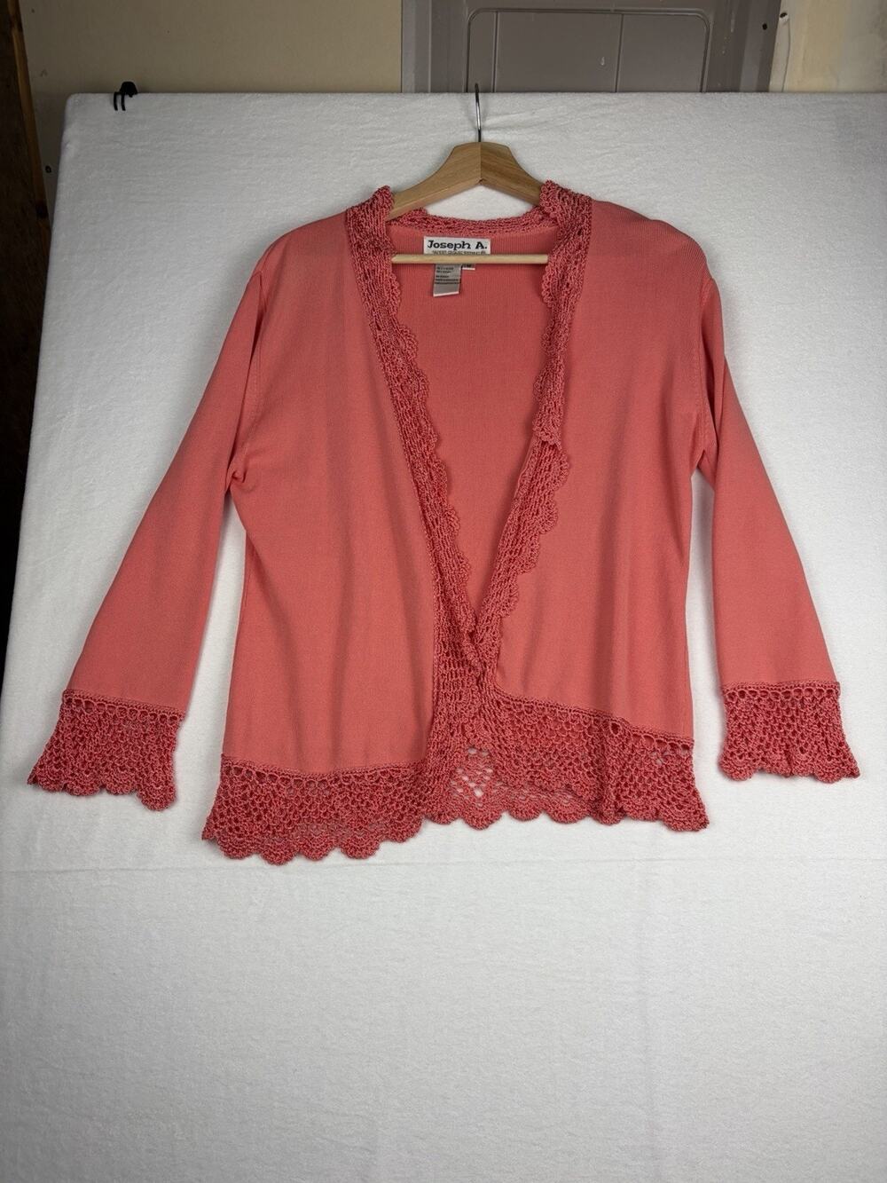 VTG Joseph A Cardigan Women’s M Coral Crochet Lace Open Front Y2K Hong Kong